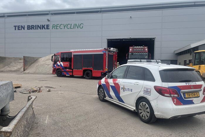 Brand Ten Brinke Recycling door medewerkers geblust