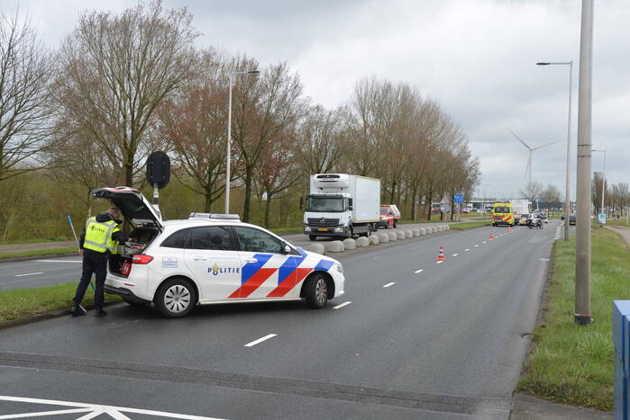 Flinke schade bij aanrijding tussen meerdere voertuigen
