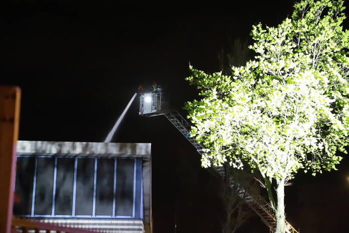 Grote brand bij afvalverwerkingsbedrijf