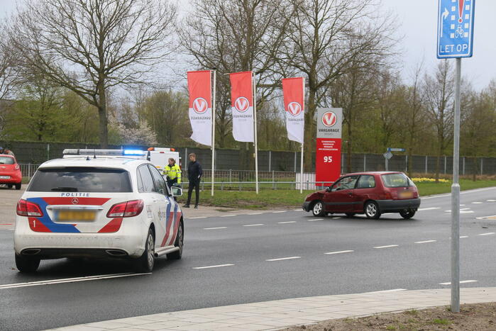 Schade na ongeval op kruising