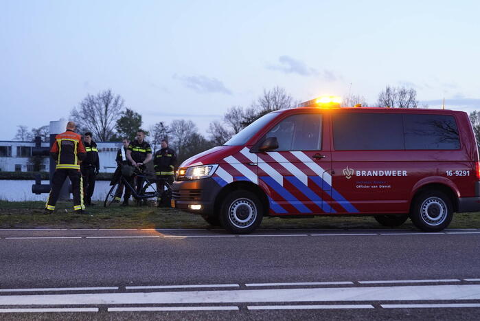 Fiets gevonden langs het water
