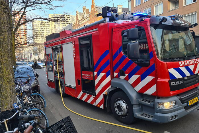 Auto brandt volledig uit