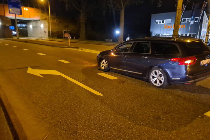 Bestuurster aangehouden na rijden onder invloed