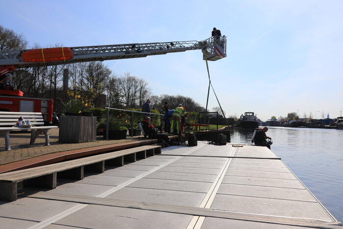 Roeibak Roeivereniging Hemus gezonken in de Eem