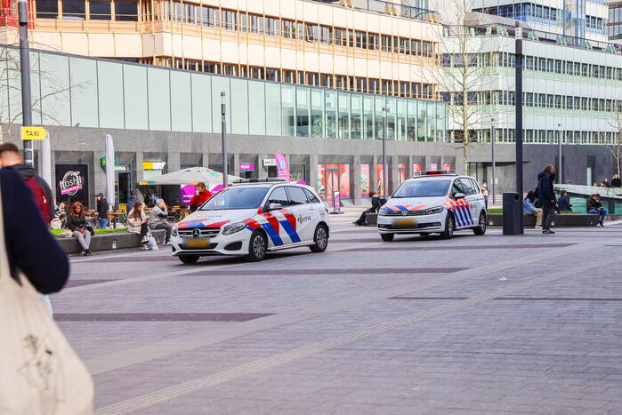 Centraal station deels ontruimd na aantreffen verdacht pakket