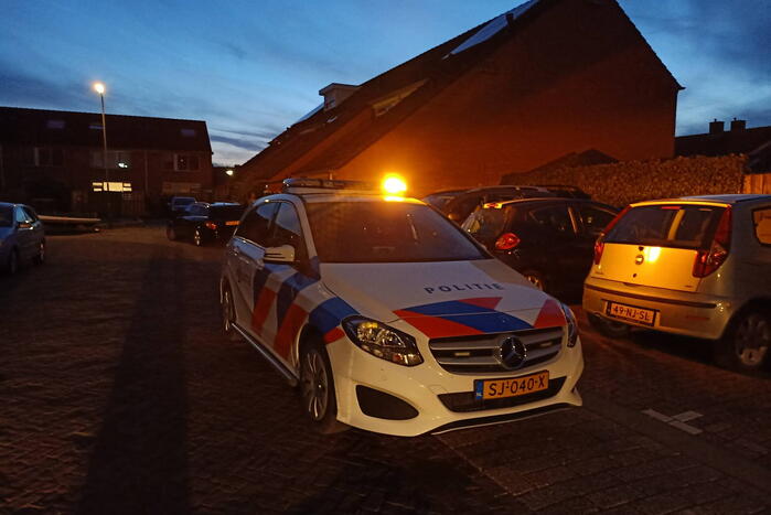 Brand in schoorsteen van woning