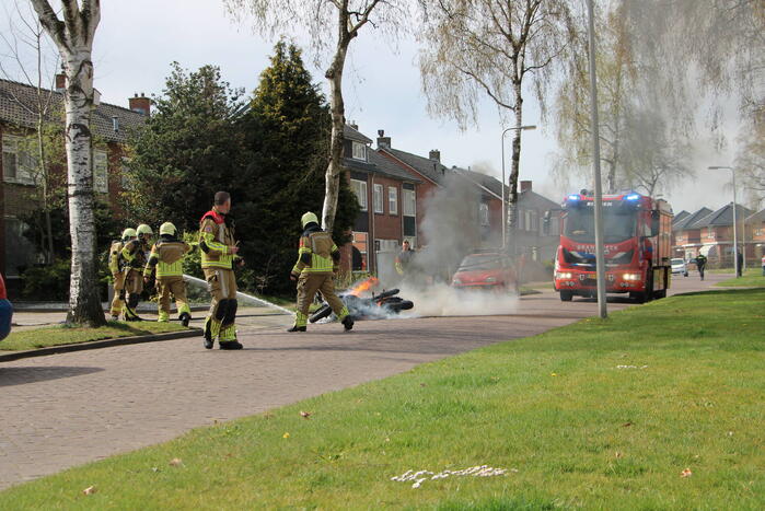 Motor gaat in vlammen op