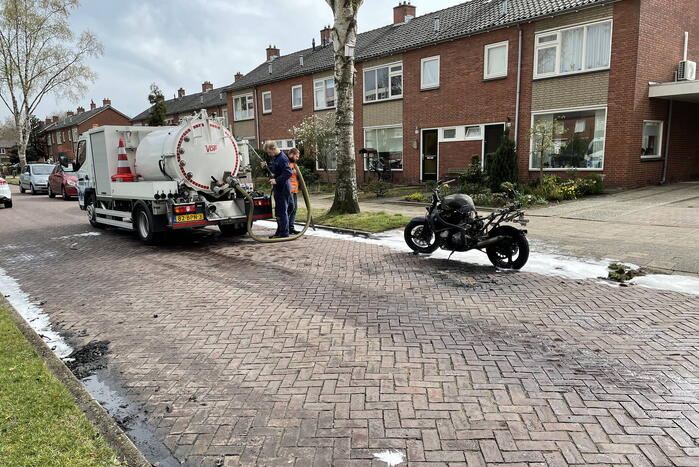 Motor gaat in vlammen op
