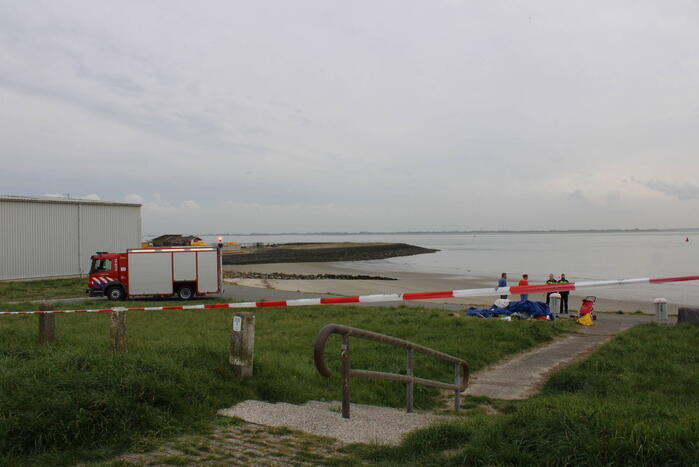 Onderzoek naar aantreffen overleden persoon