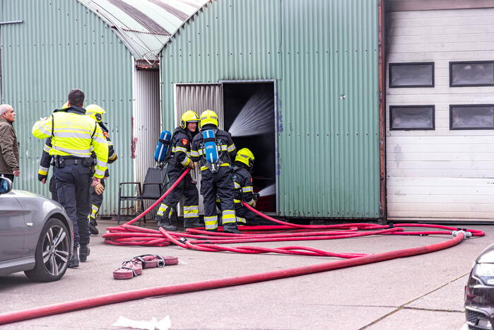 Grote brand in autosloperij