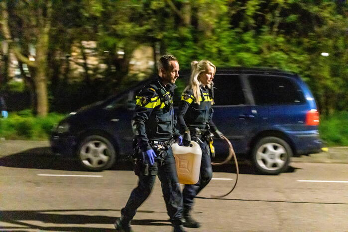 Politie houdt twee benzinedieven aan