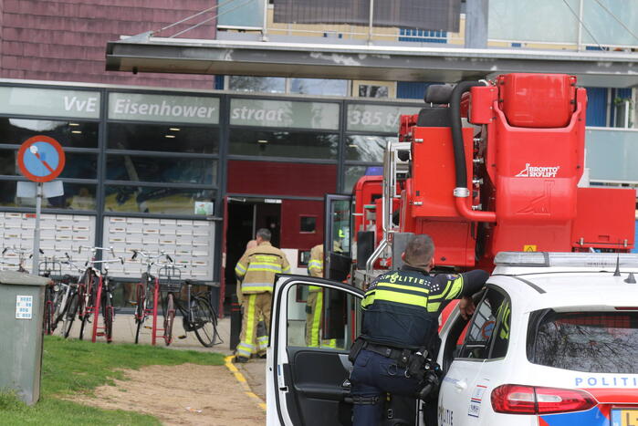 Onderzoek in flatgebouw vanwege gaslucht