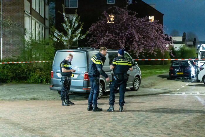 Politie lost schoten na vermoedelijke woninginbraak