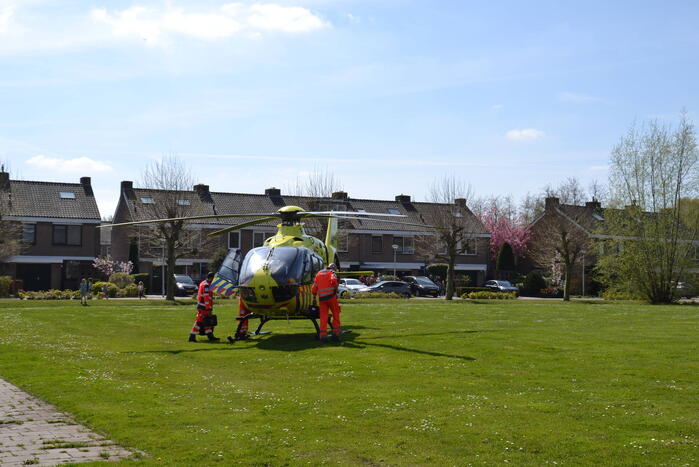 Traumahelikopter trekt veel bekijks