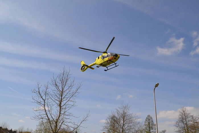 Traumahelikopter trekt veel bekijks