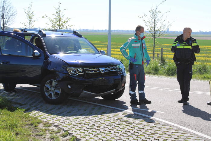 Schade bij frontale botsing op kruising