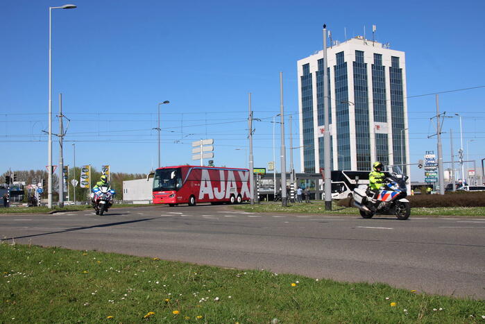 Veel politie op de been tijdens TOTO KNVB bekerfinale in Feijenoord-stadion