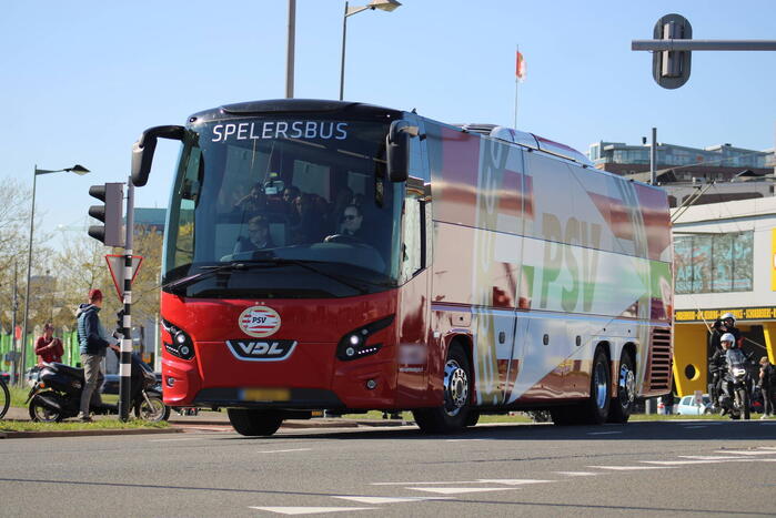 Veel politie op de been tijdens TOTO KNVB bekerfinale in Feijenoord-stadion