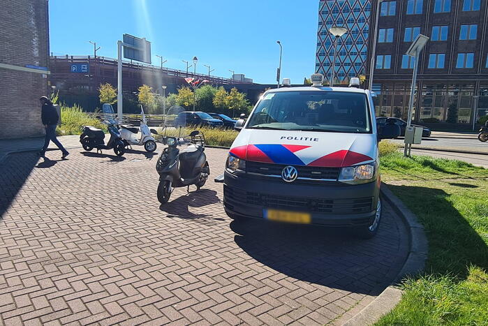 Meerdere scooterrijders lopen bekeuring op