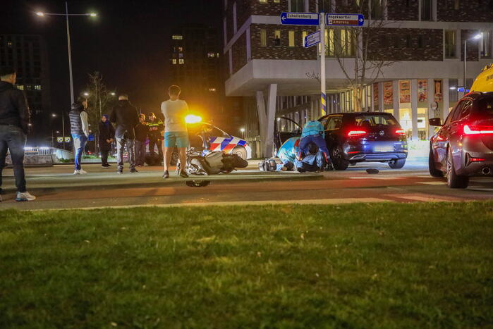 Scooterrijder gewond bij aanrijding op kruising voor Amerena