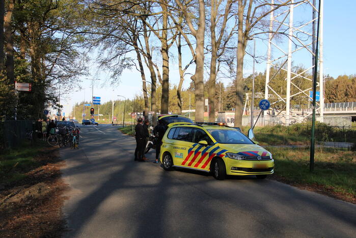 Motorrijder gecontroleerd door ambulancemedewerker