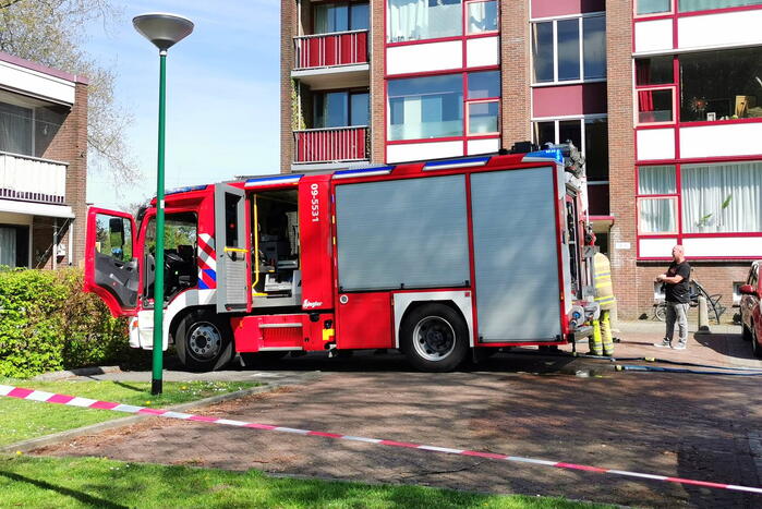 Brand op eerste verdieping van flatgebouw