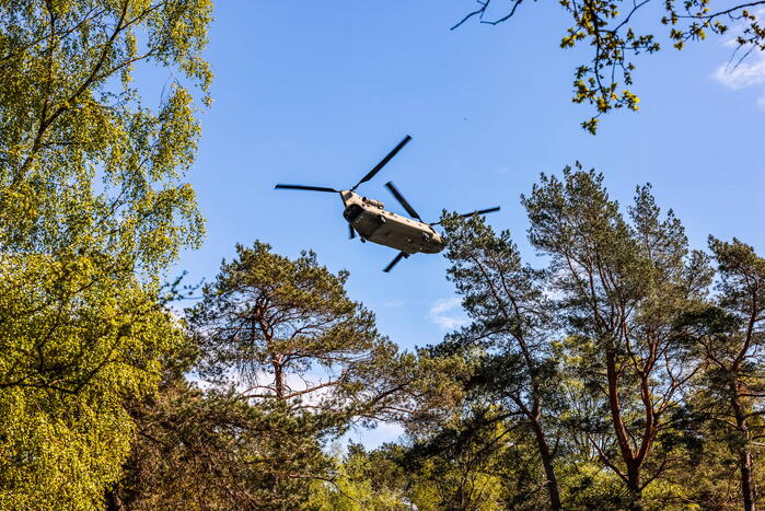Veel bekijks voor laagvliegende Chinook