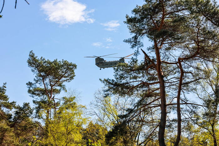 Veel bekijks voor laagvliegende Chinook