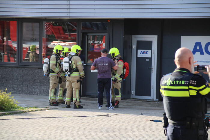 Grote brand in bedrijfspand