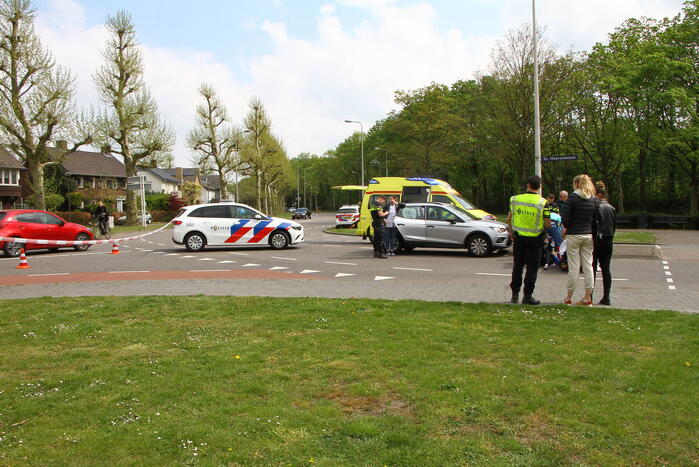 Wielrenner gewond bij aanrijding met auto