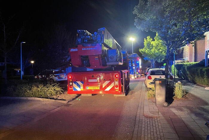 Meerdere woningen ontruimd bij uitslaande brand