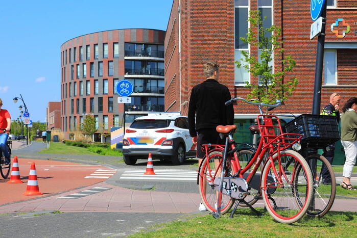 Fietsster aangereden op rotonde 14