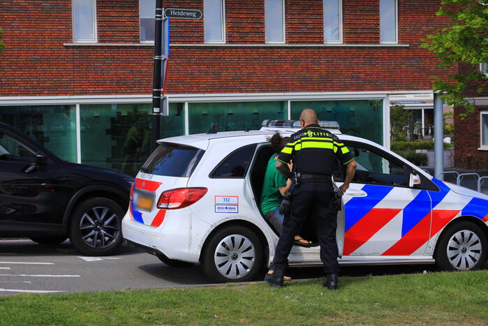 Fietsster aangereden op rotonde 14