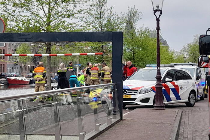 Persoon overleden na te water raken in vaart Boerenwetering
