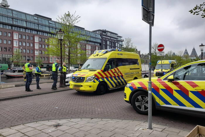 Persoon overleden na te water raken in vaart Boerenwetering