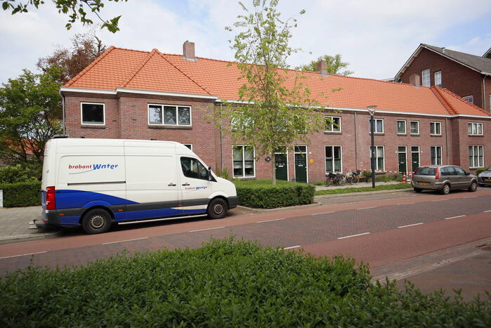Waterleiding gesprongen in Strijp