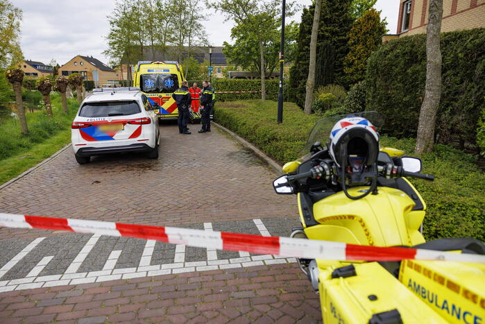 Scooterrijdster ernstig gewond na val