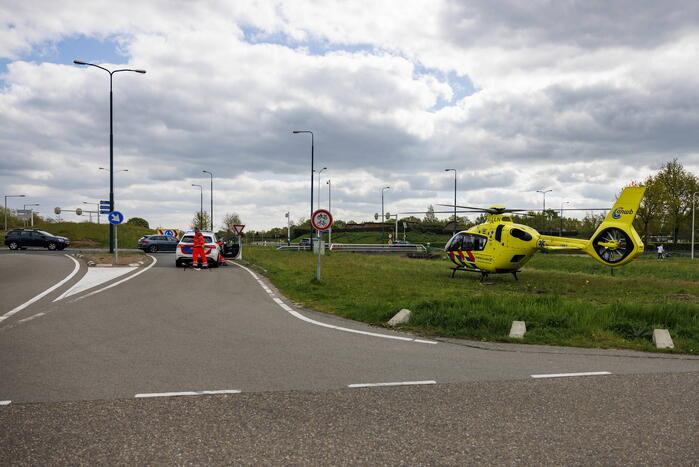 Scooterrijdster ernstig gewond na val