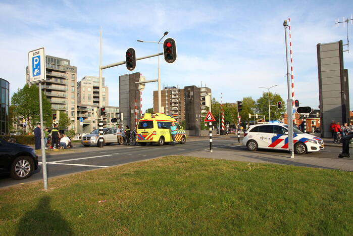 Omstanders schieten te hulp bij ongeval