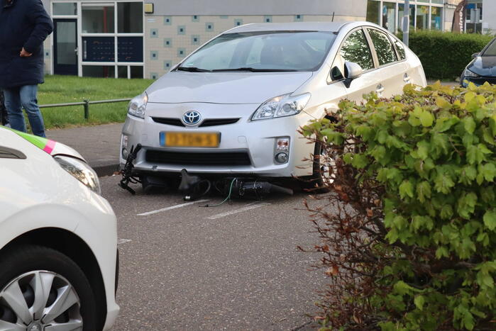 Fietser gewond bij aanrijding met auto