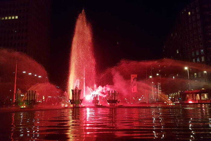 Turken vieren kampioenschap in centrum van Rotterdam