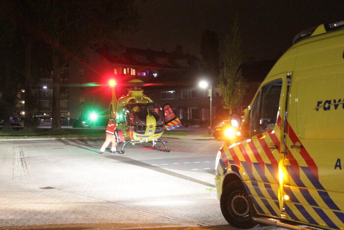 Traumahelikopter landt voor incident in woning