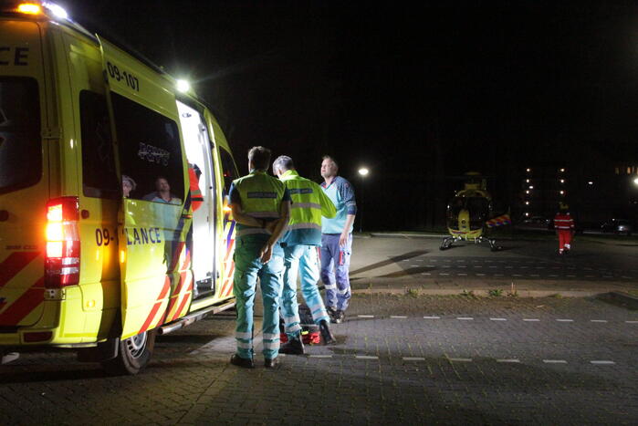 Traumahelikopter landt voor incident in woning