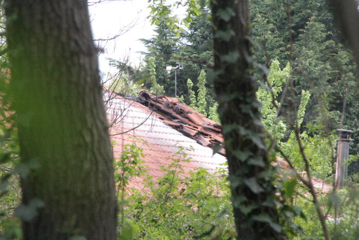 Veel rook bij brand in schuur