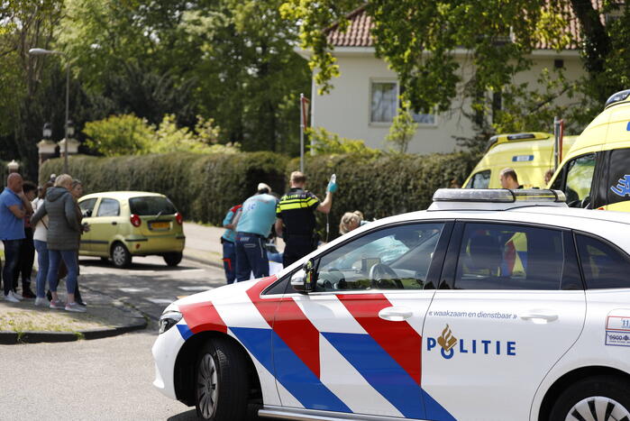 Fietser ernstig gewond bij aanrijding met auto