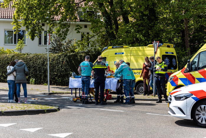 Fietser ernstig gewond bij aanrijding met auto
