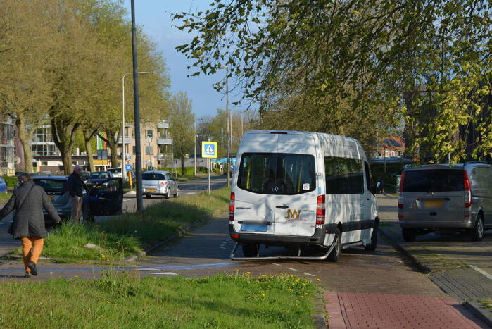 Kop-staart botsing door overstekende eenden
