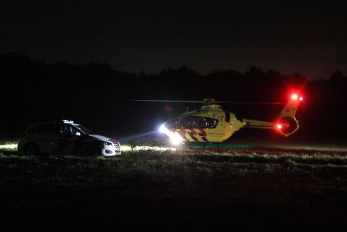 Traumahelikopter landt in weiland vanwege incident