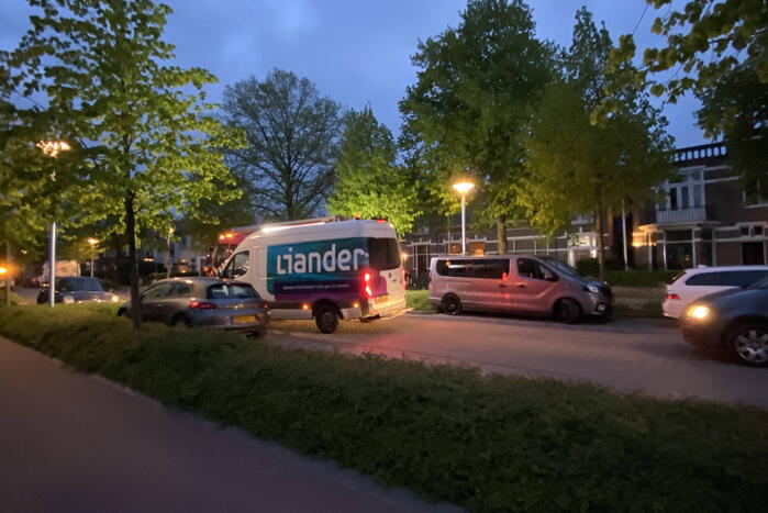 Gaslekkage in voortuin van woning