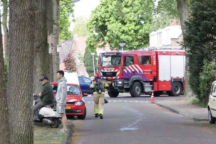 Grote brand in woning met rieten dak